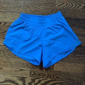 LULULEMON Hotty Hot Shorts size 2, 4in, blue nile